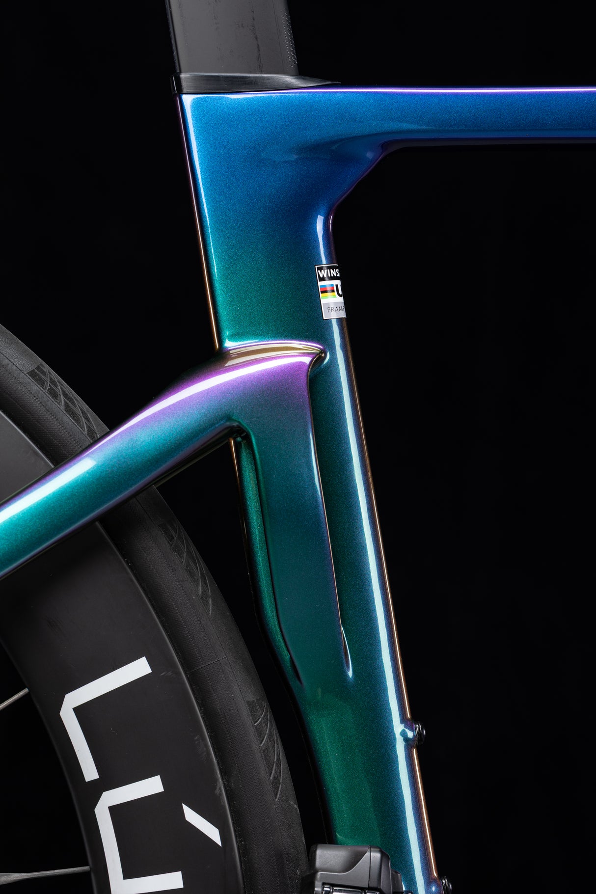 BICICLETA WINSPACE T1600 ULTRA SHIMANO 105 Di2