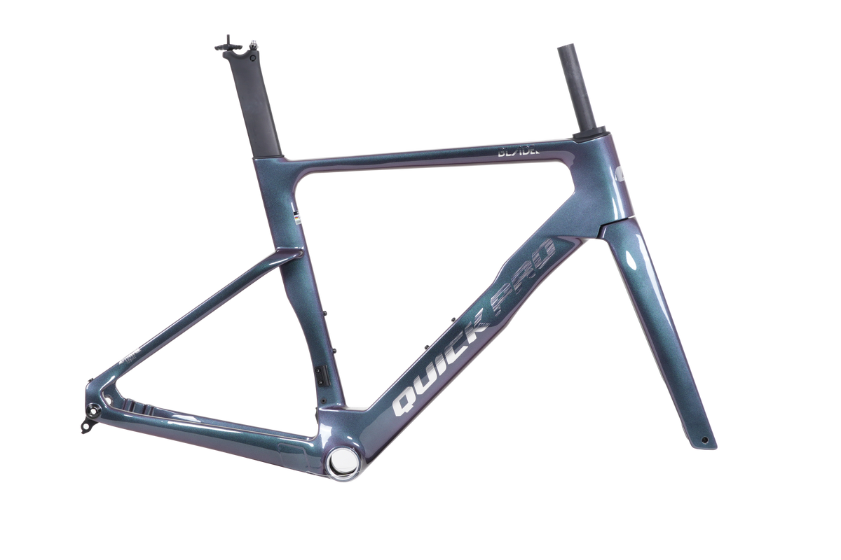 Quick Pro Blade Gen 2 Shimano 105 Di2 — Dark Matter