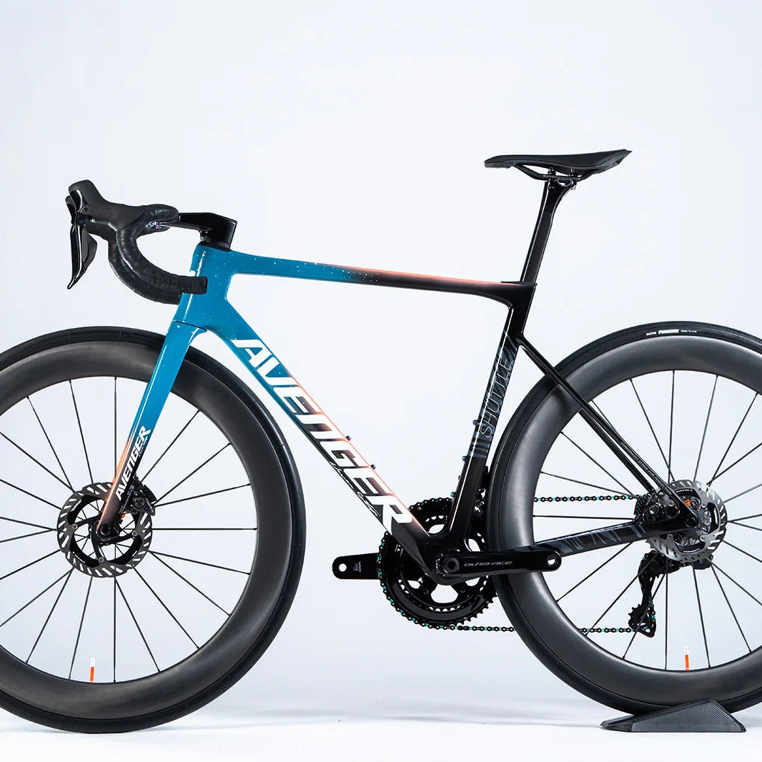 Bicicleta Avenger Shuttle SL Riders Edition, vue latérale