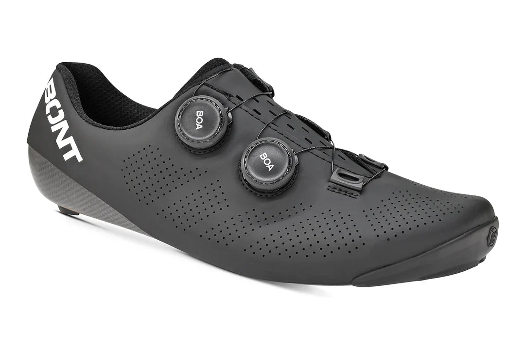 Zapatillas de carretera Bont Riot 24 en negro, vista tres cuartos