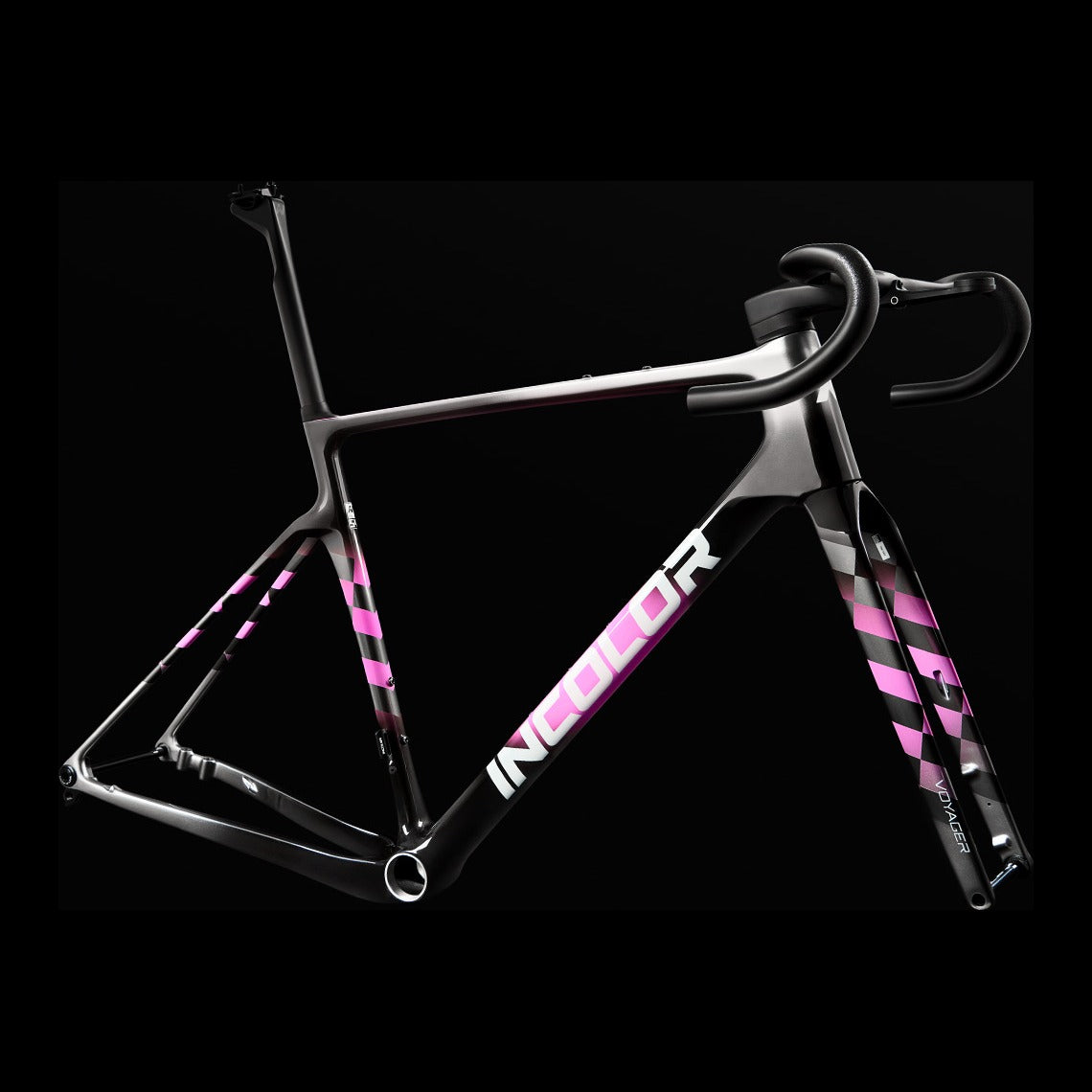 Cuadro Incolor Voyager Mirage, vista tres cuartos