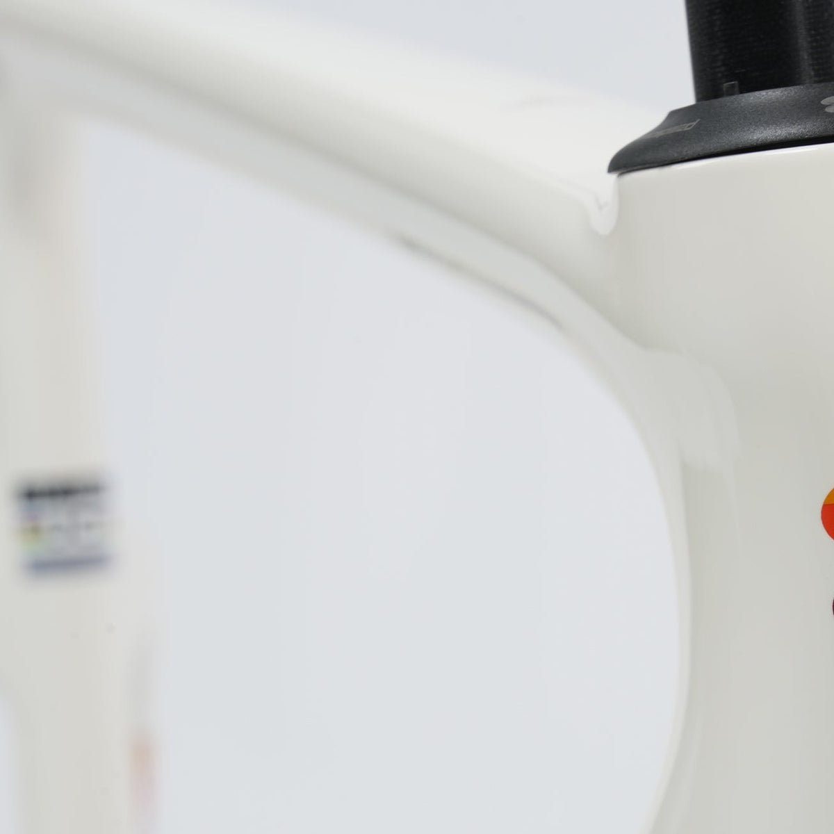 Evolve Artista Cima Dura-Ace Di2 Rewind bike, frame, paint detail