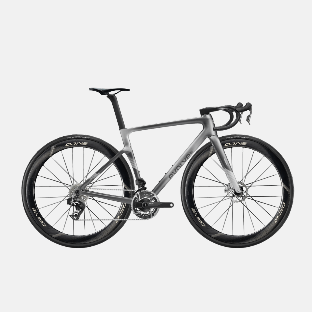 Bicicleta Evolve Artista Cima Red AXS Mist, vista lateral con logo grande