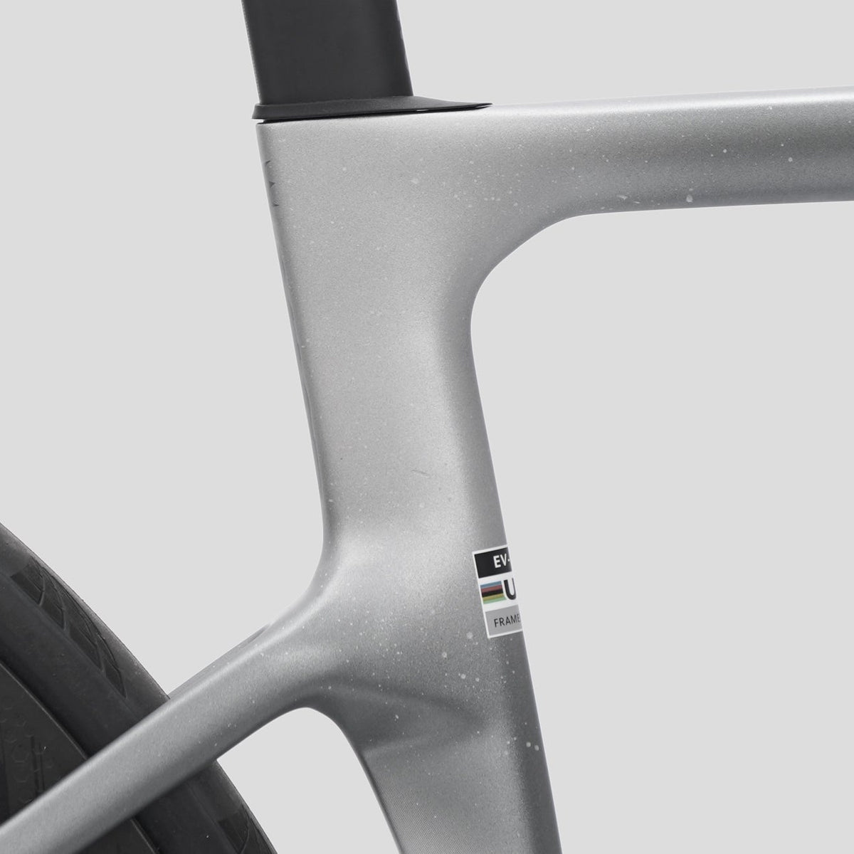 Vélo Evolve Artista Cima Ultegra Di2 Mist, cadre, détail de la peinture