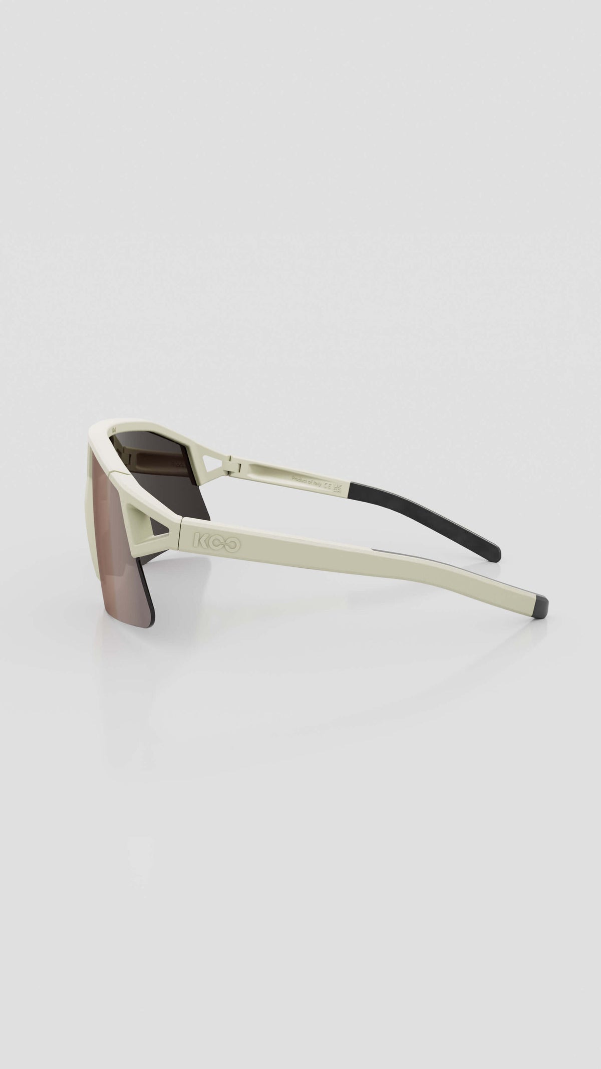 KOO Hype — Almond White Matt / Brown — imagen 4