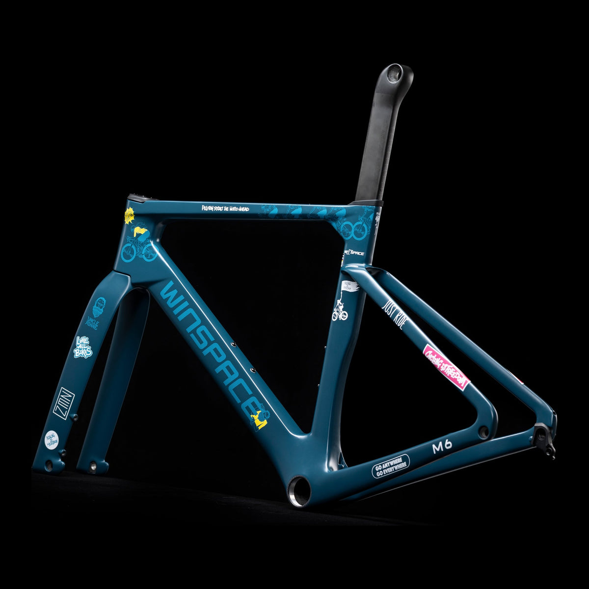 Rad Winspace M6 105 Di2 Uncle Rinne Collaboration, Dreiviertelansicht