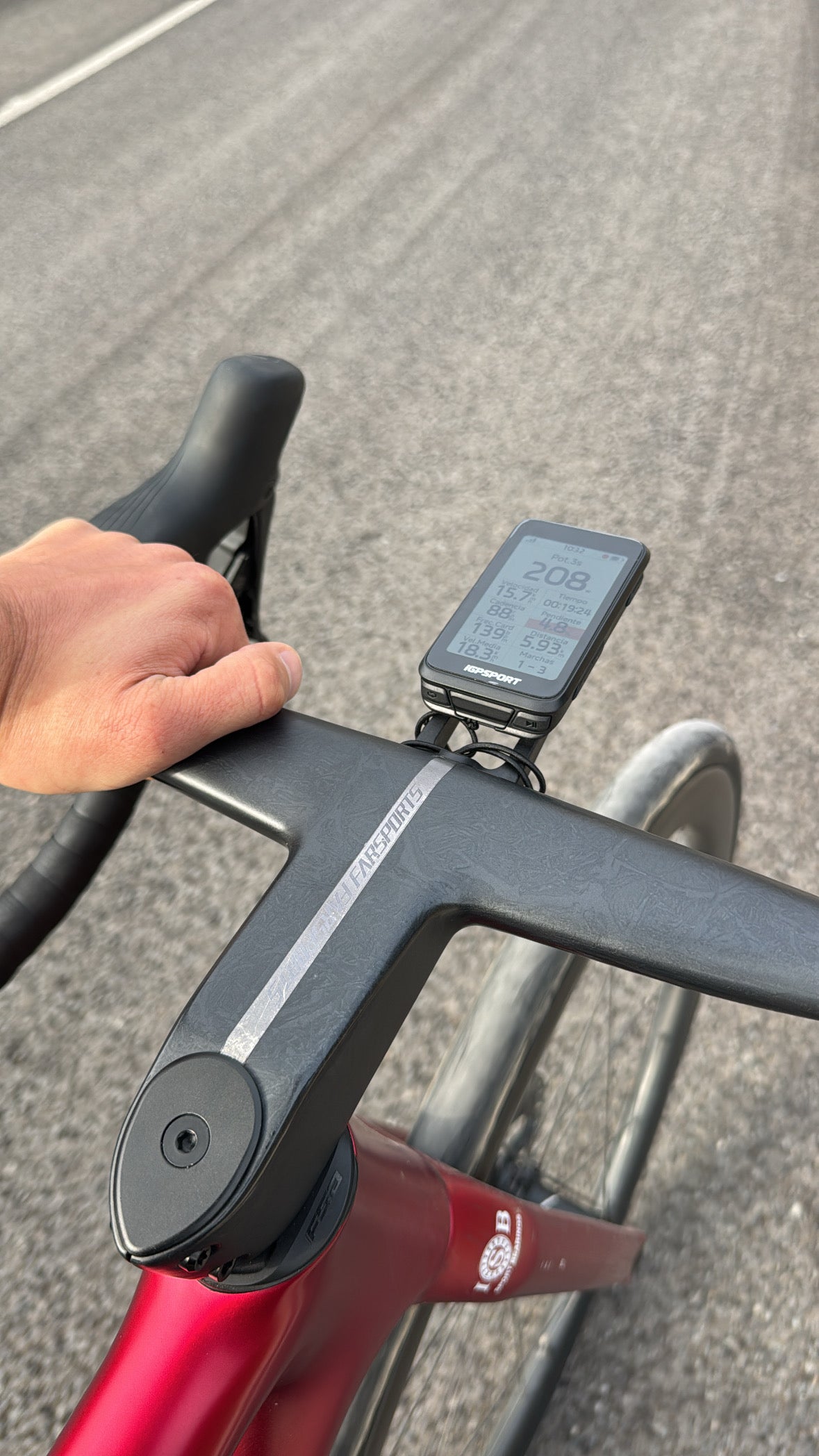iGPSPORT BiNavi Air: navegación avanzada y control total para tus rutas en bici