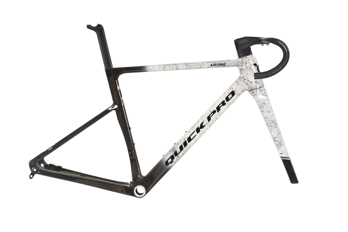 Quick Pro AR:ONE SRAM Red AXS — Black White