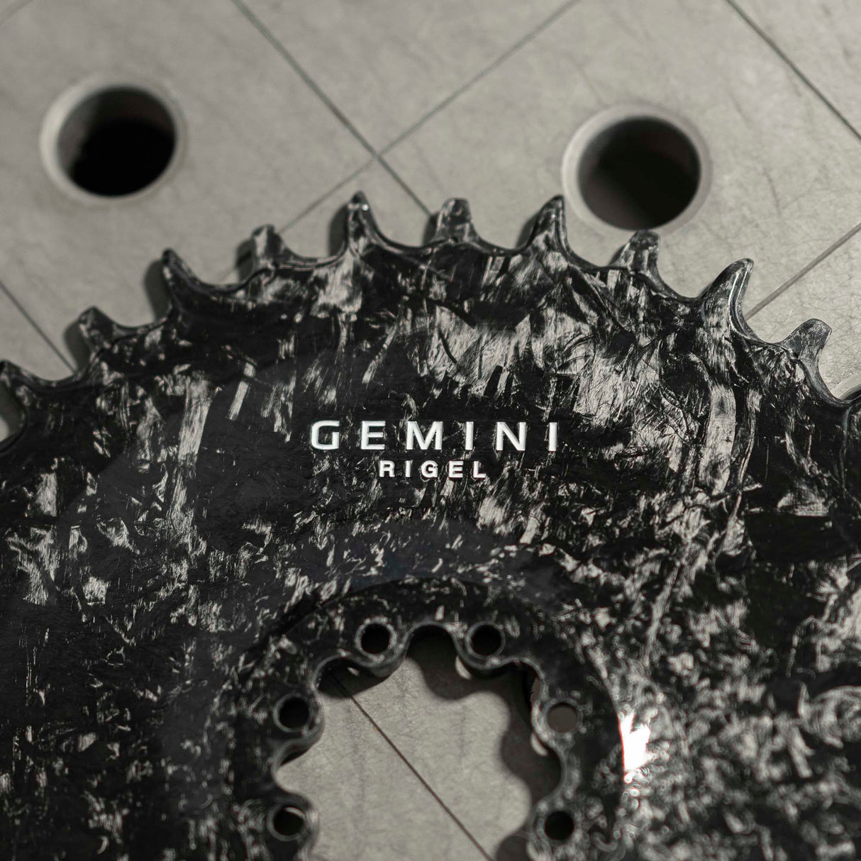 Detalle del núcleo y dentado Gemini Rigel