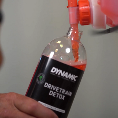 Limpiador anual de cuadro y transmisión