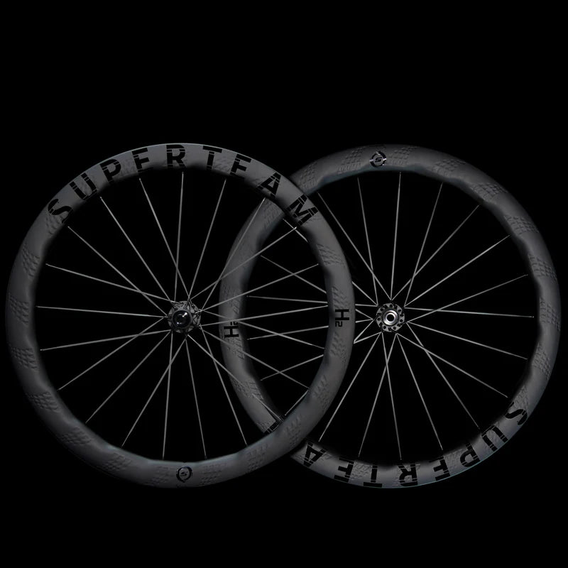 Ruedas de carbono negras
