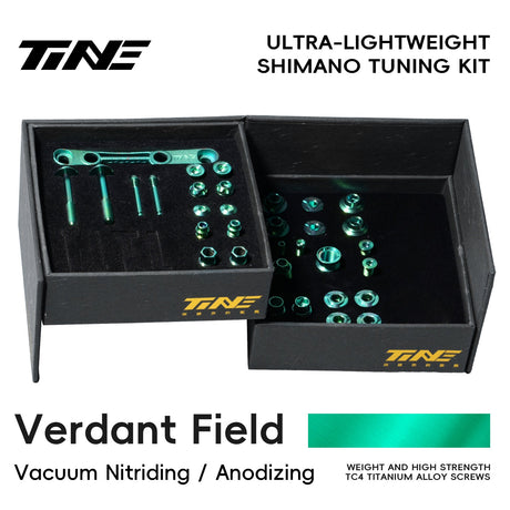 TiNE Kit de Tornillería de Titanio Shimano Di2 en acabado Verdant Field (verde), caja abierta con todas las piezas