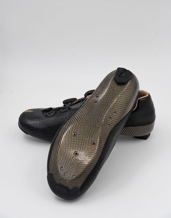 Zuatu Z001 PRO - Negro · Zapatillas