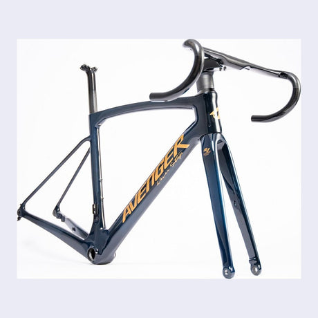 Cuadro Avenger R7 Blau, Dreiviertelansicht