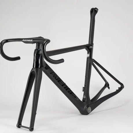 Cuadro Avenger R8, Frontansicht