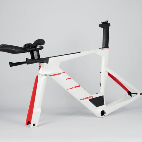 Cuadro Avenger TM7 Perla-Roja Blanco, Dreiviertelansicht
