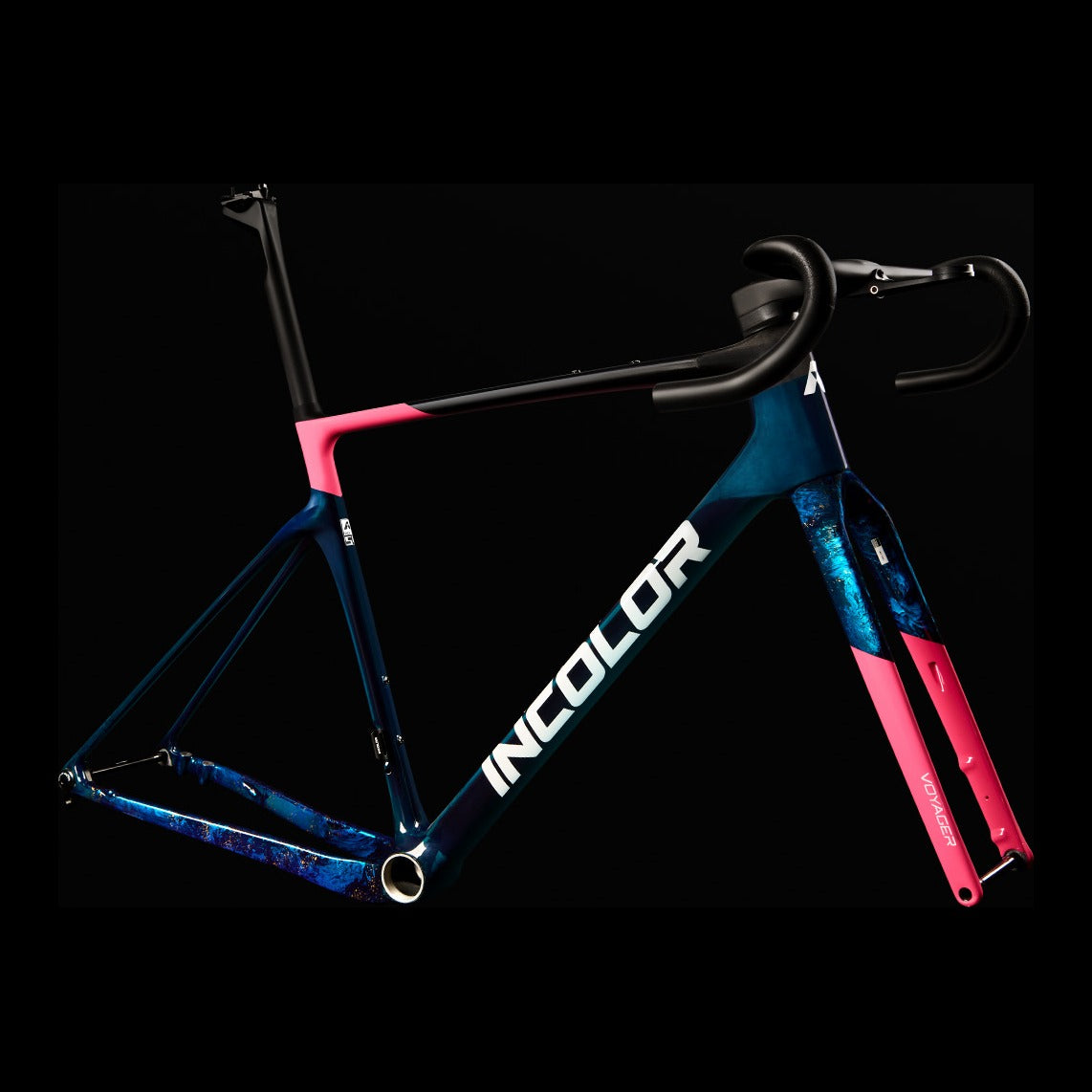 Cuadro Incolor Voyager Midnight, vista tres cuartos