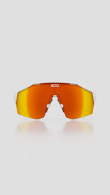 KOO Alibi — White Matt / Red Mirror — imagen 3