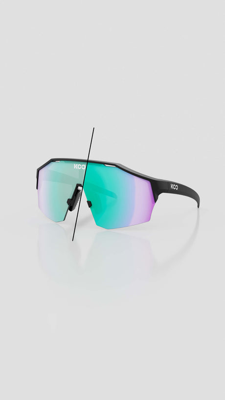 KOO Alibi — Black Matt / Photochromic Green Mirror — imagen 1
