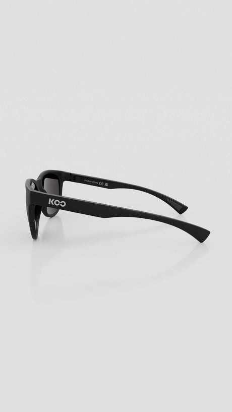 KOO Cosmo — Black Matt / Smoke Polarized — imagen 4