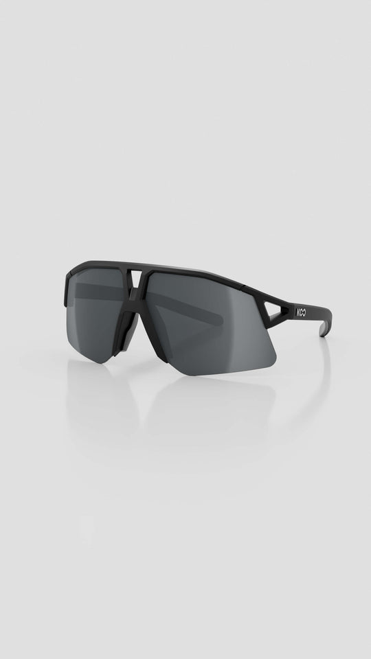 KOO Hype — Black Matt / Smoke — imagen 1