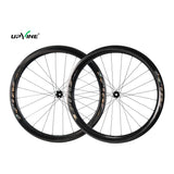 Ruedas Upvine Gravel Disc, three-quarter view