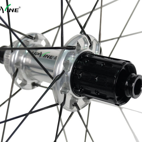 Ruedas Upvine Pro Disc, vista tres cuartos