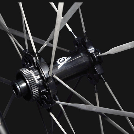 Ruedas Superteam All Carbon Ultra D28-50, detalle