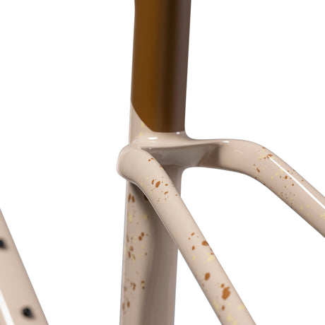 Vélo Winspace G3 GRX 825 Di2 Caffe Machiato, détail des bases