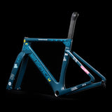 Bicicleta Winspace M6 105 Di2 Uncle Rinne Collaboration, vista tres cuartos