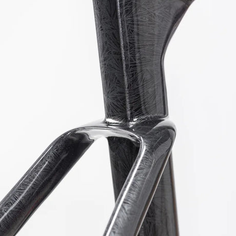 Bicicleta Winspace M6 105 Mecánico Frost Black, detalle del tubo de sillín