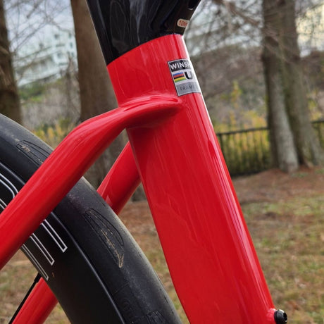 Vélo Winspace M6 Ultegra Di2 Crimson Flame, détail des bases