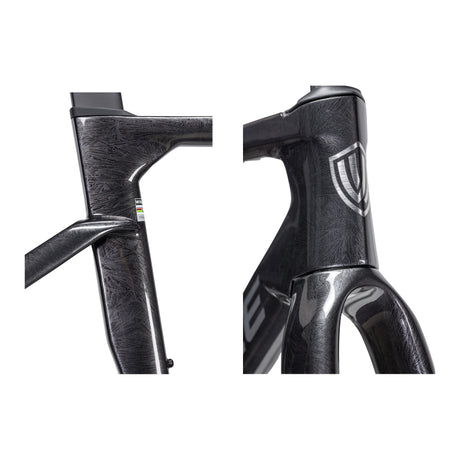 Vélo Winspace M6 Ultegra Di2 Frost Black, détail du tube de direction