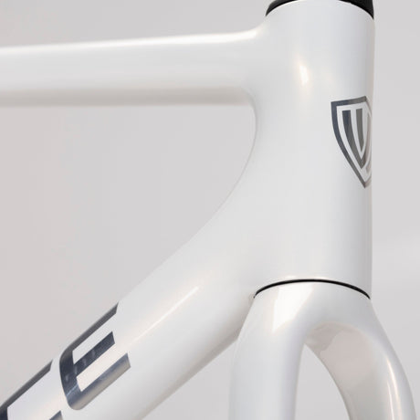 Cadre Winspace SLC3 Polar White, vue latérale