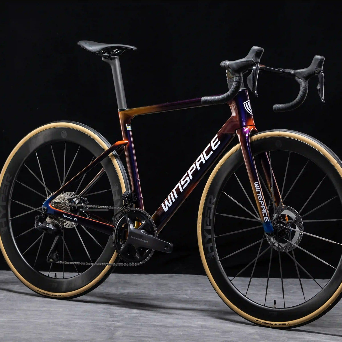 Winspace SLC5.0 Ultegra Di2 Mirage bike, three-quarter view